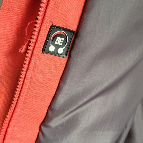 Orange DC Winter Coat (S) - Picture 9 of 12